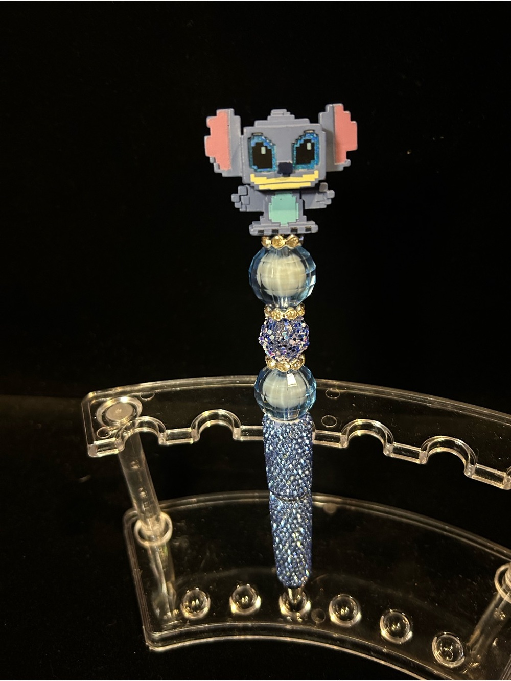 Disney Doorable stitch beaded pen
